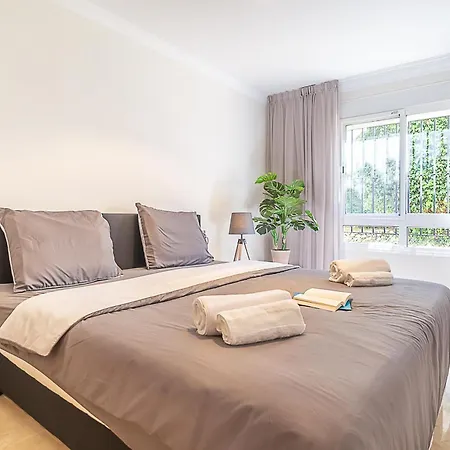 Mairena Forest Sea View & Pool- Happy *