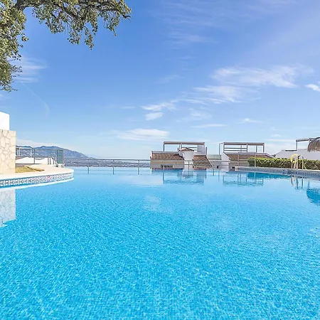 Mairena Forest Sea View & Pool- Happy * Марбелья